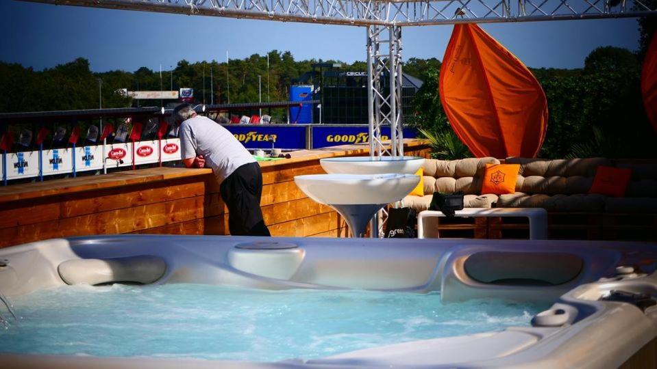 Gt Lounge Villa Heusden-Zolder Kültér fotó